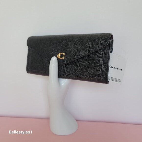 COACH Wyn Envelope Crossgrain Leather Wallet- Black color - Picture 5 of 14